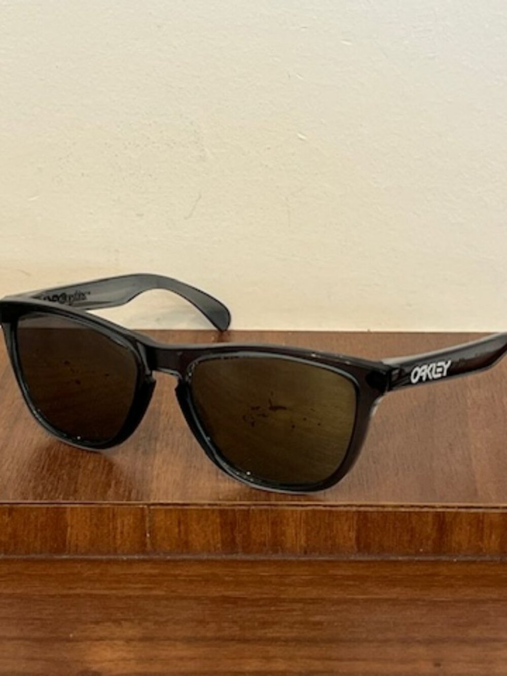 Oakley Frogskins 03-291 Clear Black Sunglasses, 55-17-133
